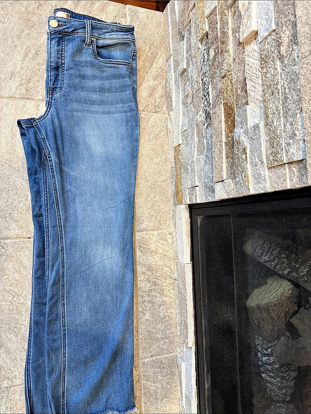 Kut from the Kloth Kelsey Fab AB Ankle Flare Jeans in Blue Waist 10